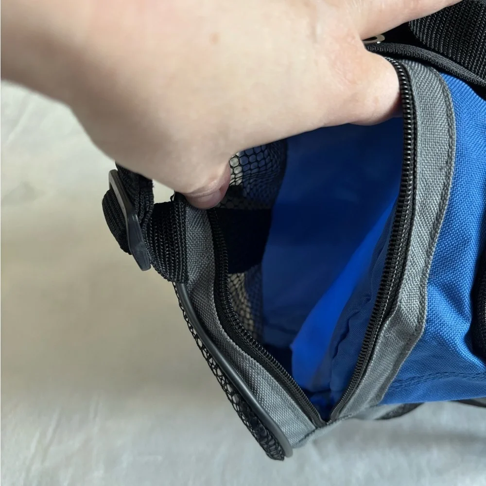 Gemline Rosemount Sport Bag Blue and Black Duffel - Picture 10 of 12
